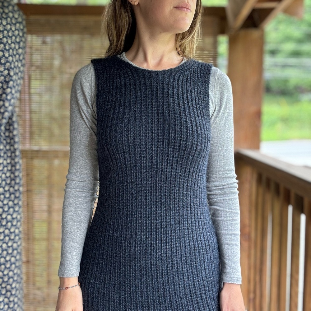 Theory Chunky Knit Midi Dress tank Alpaca Wool Navy Women’s Sweater fitted Small